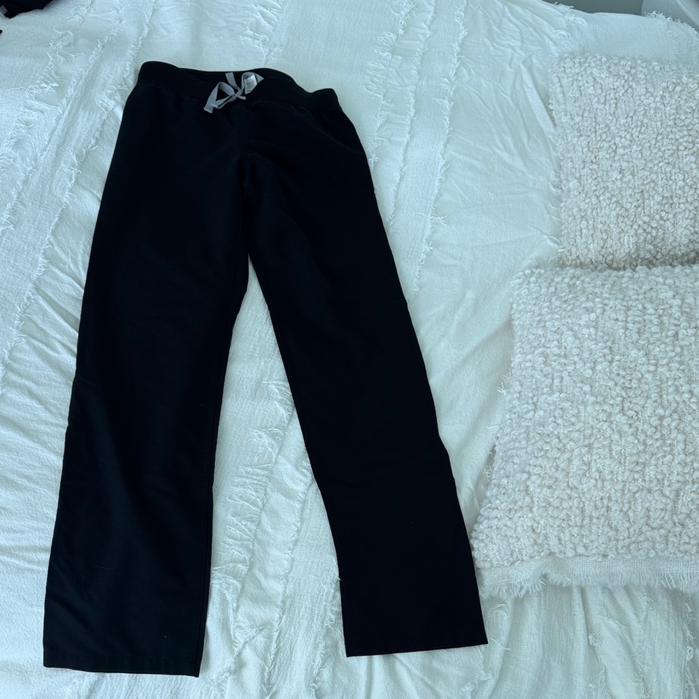 FIGS SCRUB PANTS